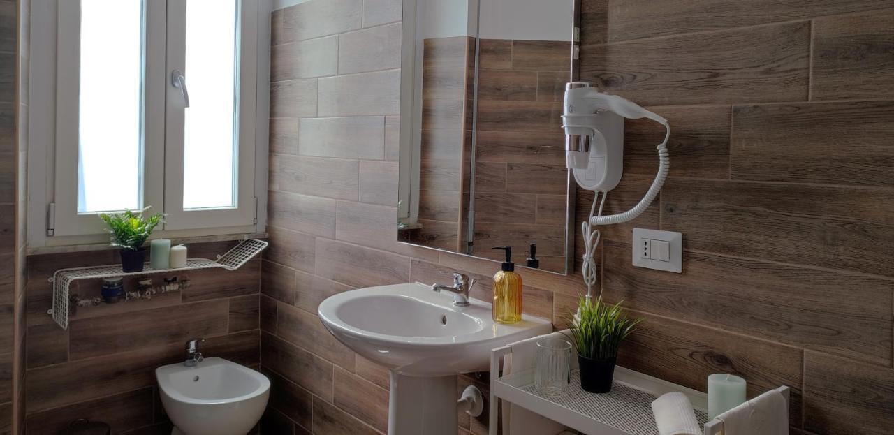 A Pochi Passi Da Trastevere Apartment Rome